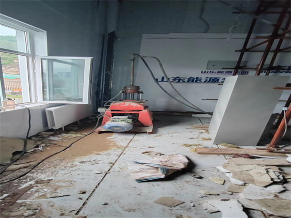 秦安地基基础下沉墙体裂缝加固注浆顶升施工